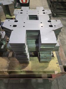 Hot Roll Pickle in Oil plate cut into parts by a fiber laser